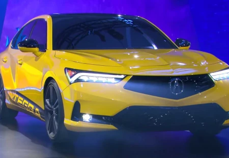 Acura Yarışlarda Kullanmak İçin Yeni Integra'yı Piyasaya Sürüyor