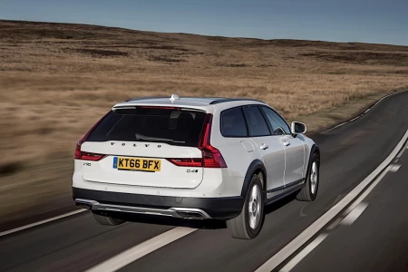 V90 Cross Country Hibrit