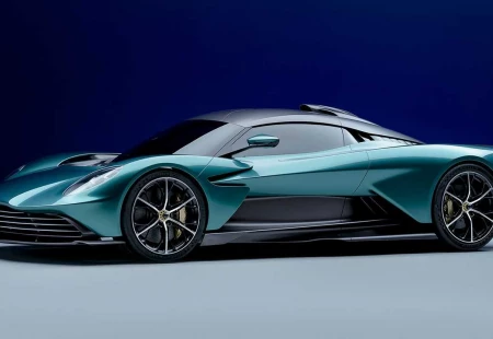 Aston Martin’nin Yeni Süper Arabası Valhalla