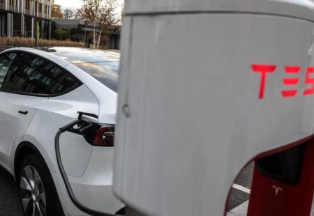 Tesla, Türkiyede ki Şarj İstasyonları Planlarına Yenilerini Ekledi