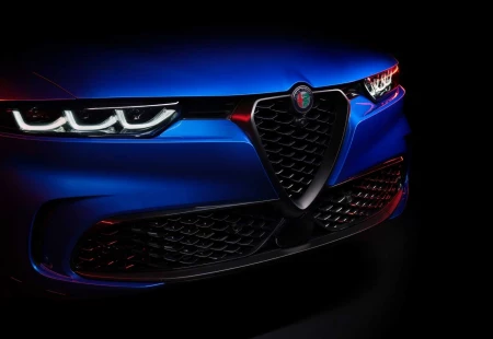 Alfa Romeo'nun ilk "elektriklisi" Olacak! Tonale İle Tanışın!