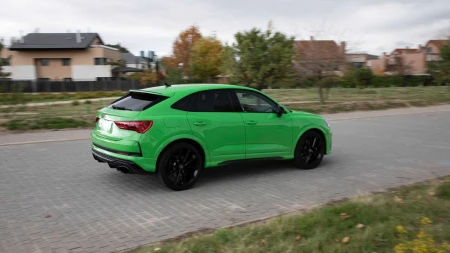 RS Q3 Sportback resim