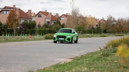 RS Q3 Sportback resim