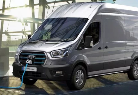 Elektrikli Ford Transit, Banttan İndi!