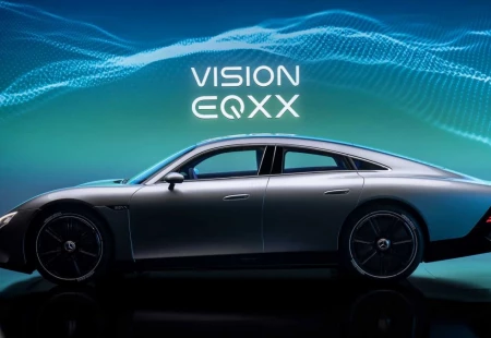 Mercedes-Benz Vision EQXX, Tek Şarjla 1000 KM Menzil Mesafesine Ulaştı